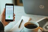 What about a world without standardization? Falsche Zahlenreihenfolge auf Smartphone Ziffernblock - Bild