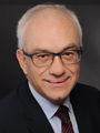 Portraitfoto Jürgen Rumeney